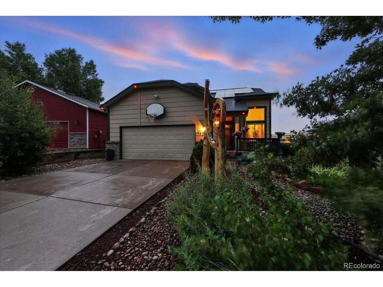 1430 Chesham Cir - Photo 1