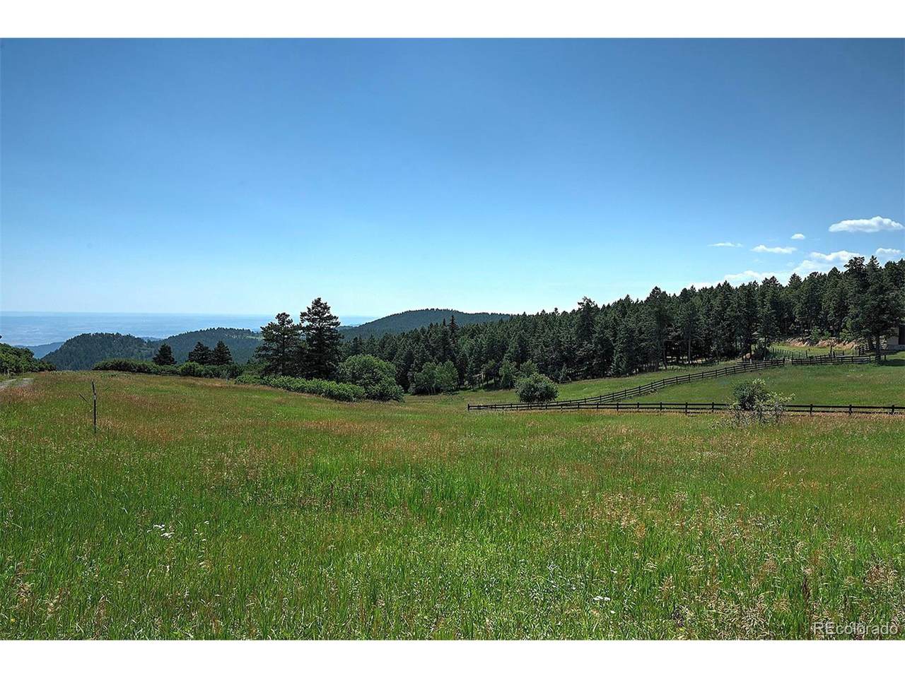 13884 Trail Cir - Photo 1