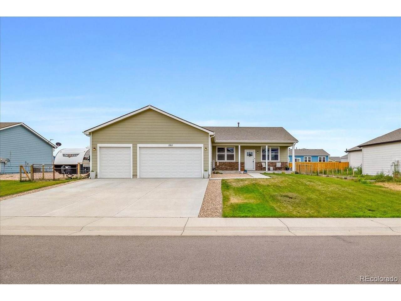 293 3rd Ave - Photo 1