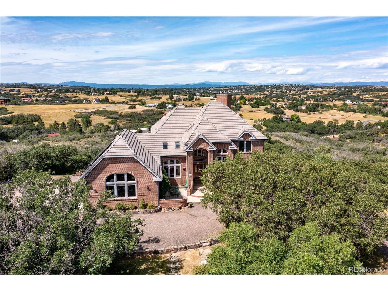 8437 Oak Ct - Photo 1