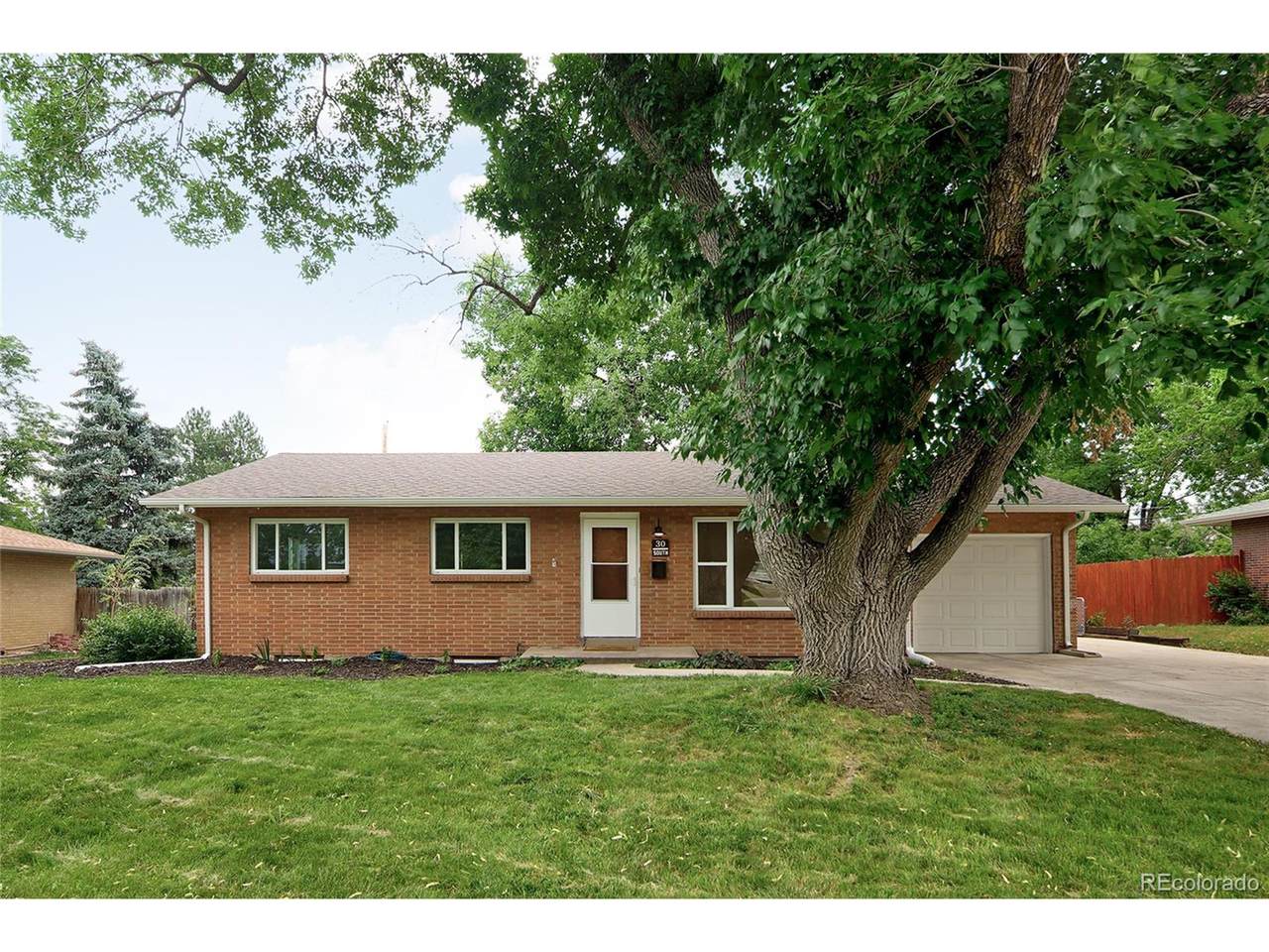 30 Everett St - Photo 1