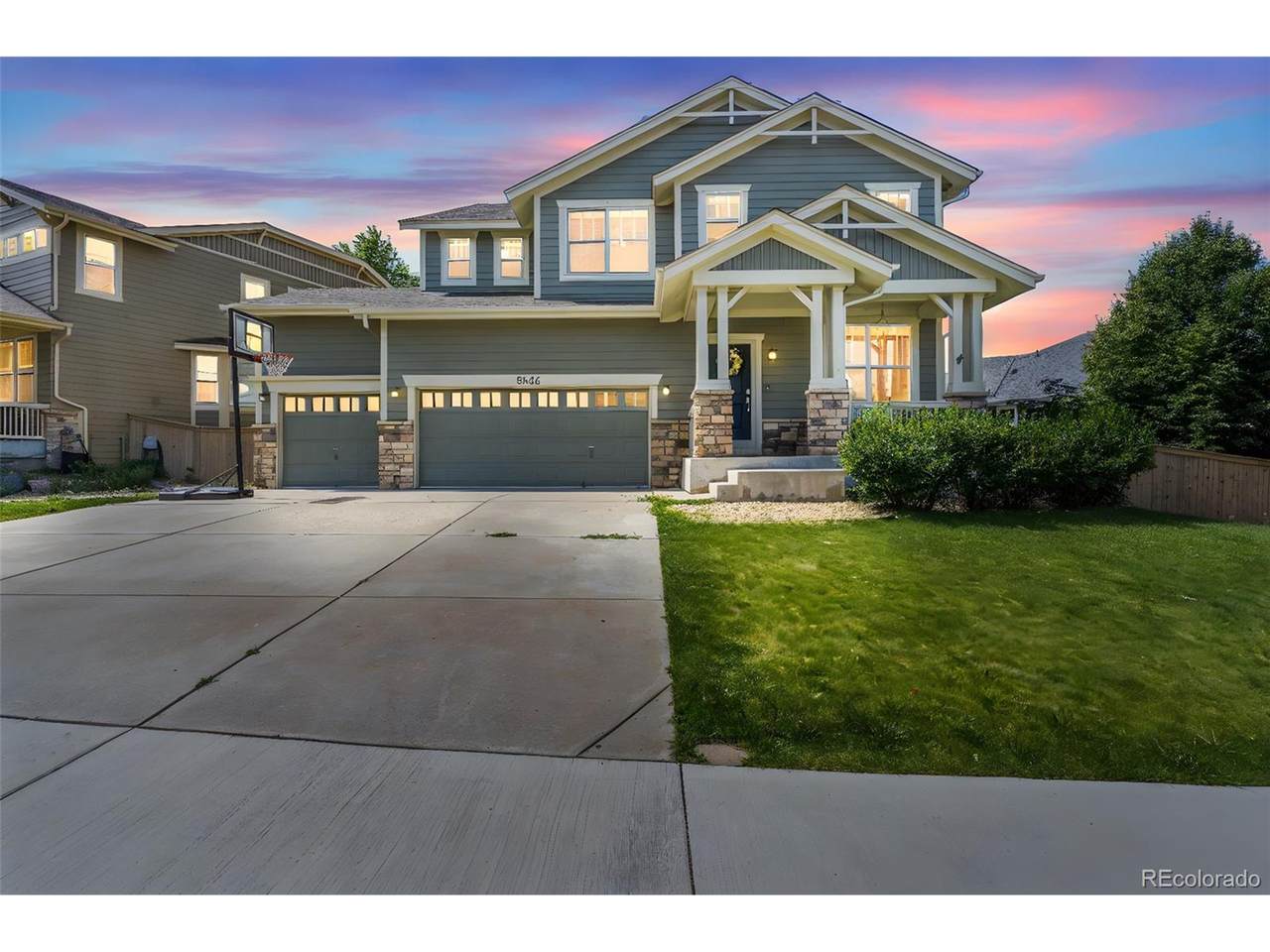 5446 Longwood Cir - Photo 1