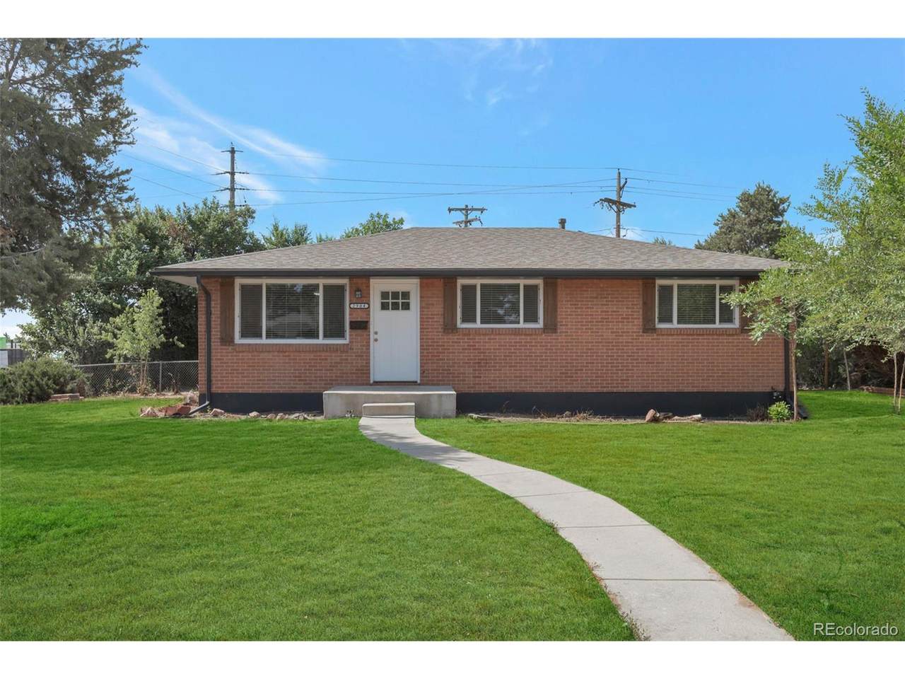 2904 Chenango Ave - Photo 1