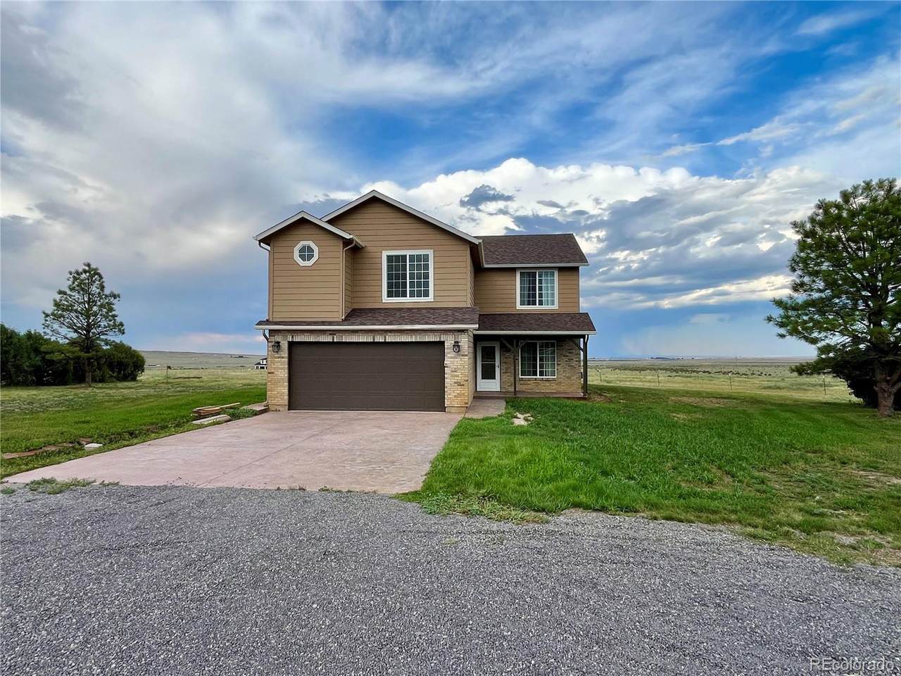 4022 Eagle Ranch Rd - Photo 1