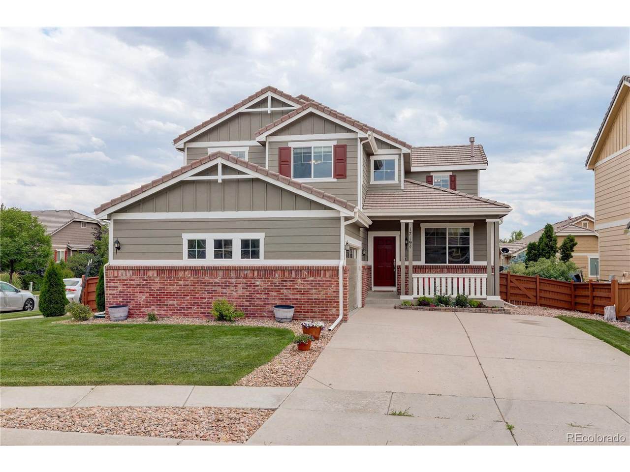 17194 102nd Pl - Photo 1