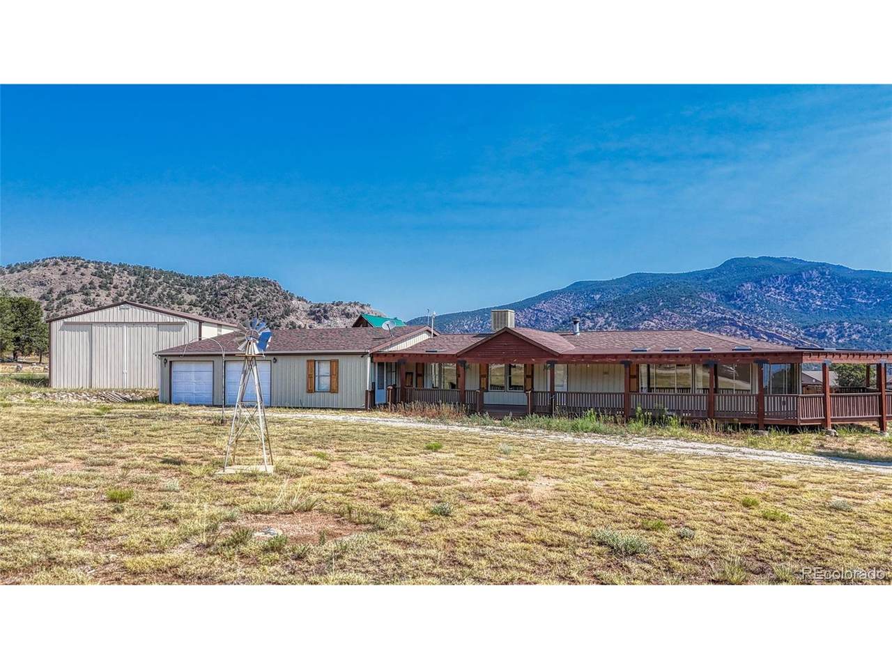 525 Holiday Hills Blvd - Photo 1