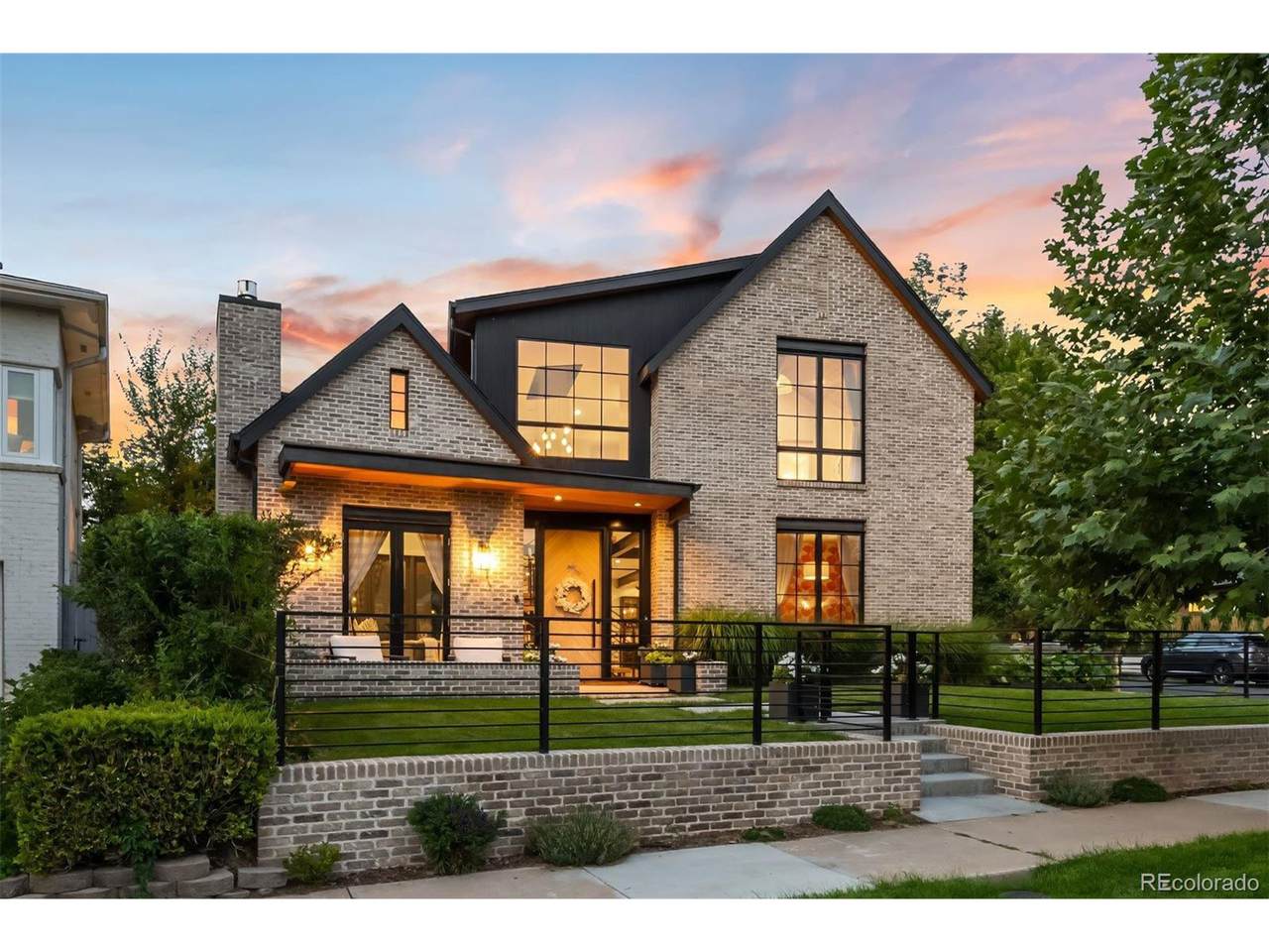 1055 Cove Way - Photo 1