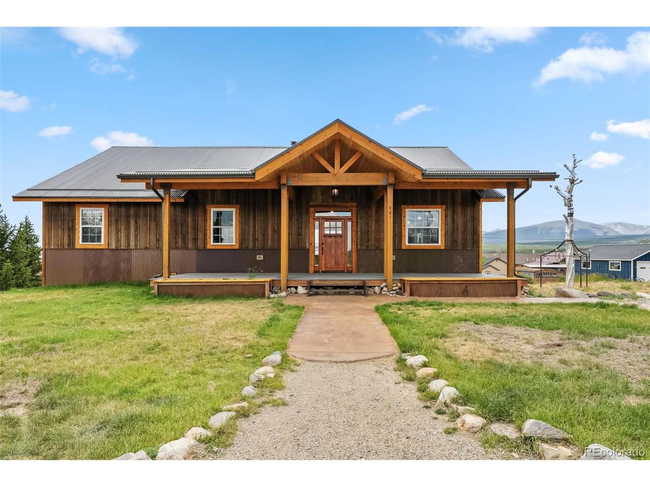 701 Clark St - Photo 1