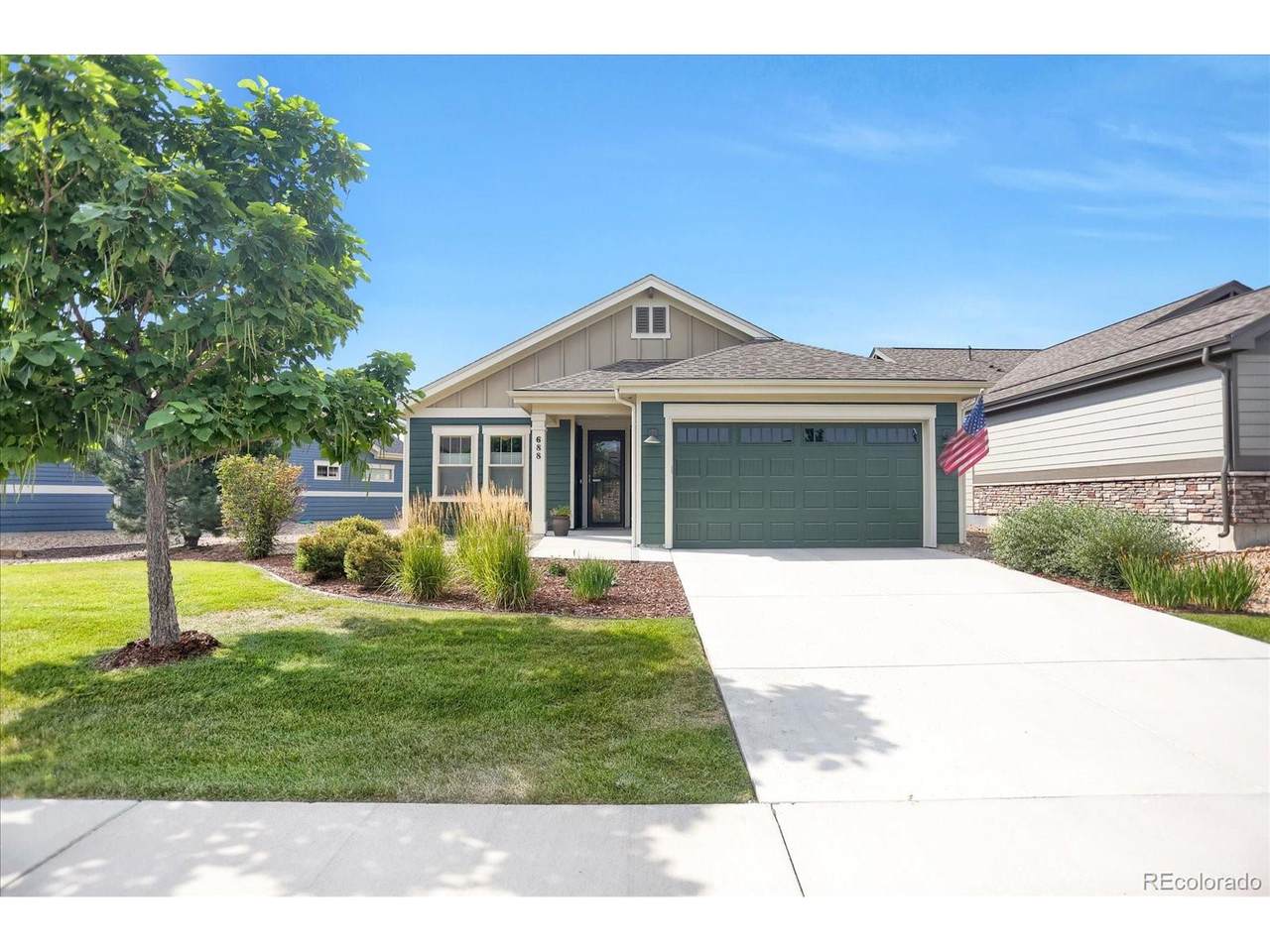 688 Brennan Cir - Photo 1