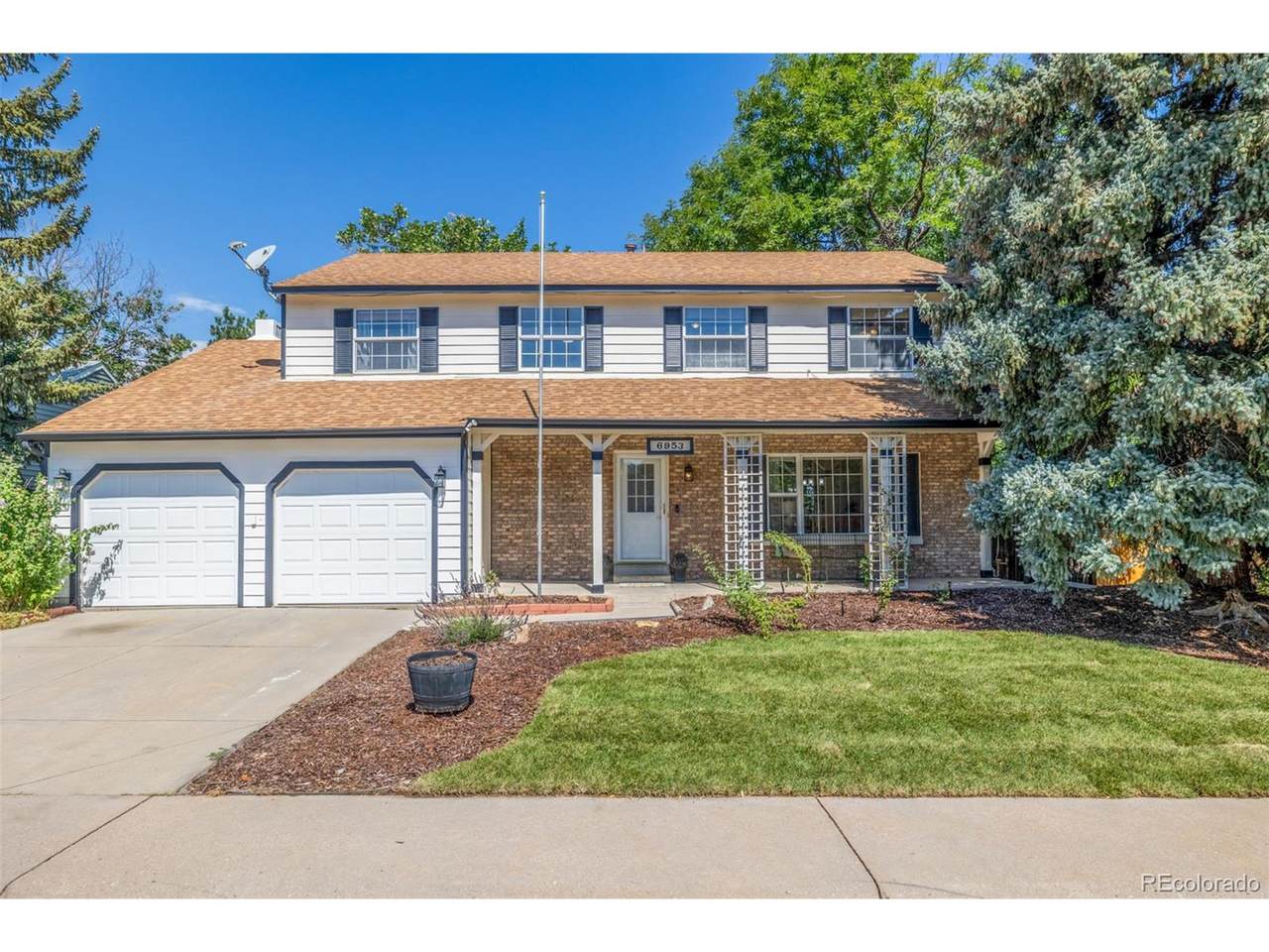 6953 Dahlia St - Photo 1