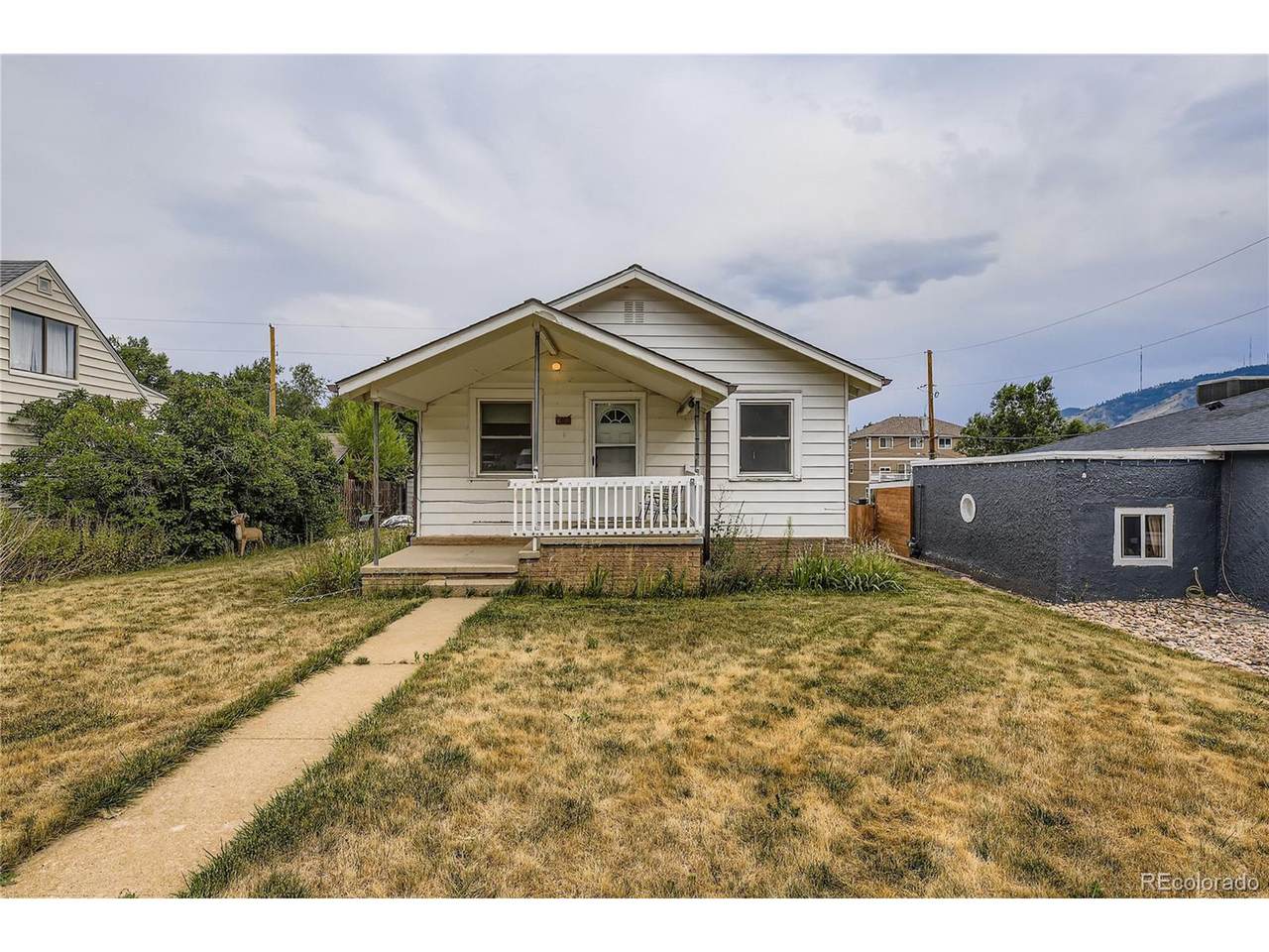 705 1st St - Photo 1