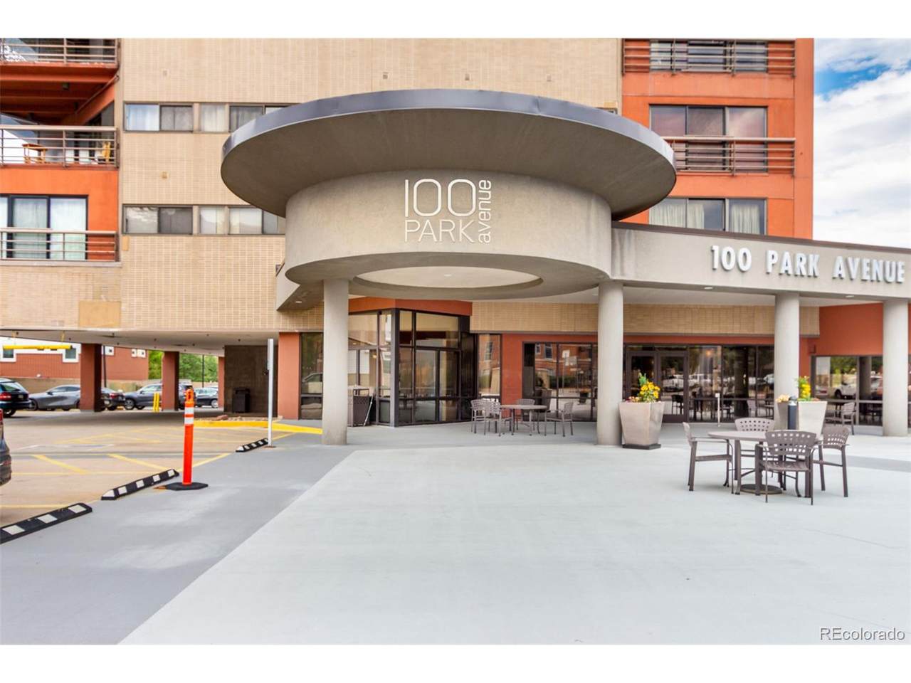 100 Park Ave - Photo 1