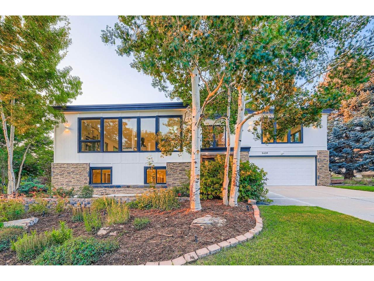 5420 Berry Ln - Photo 1