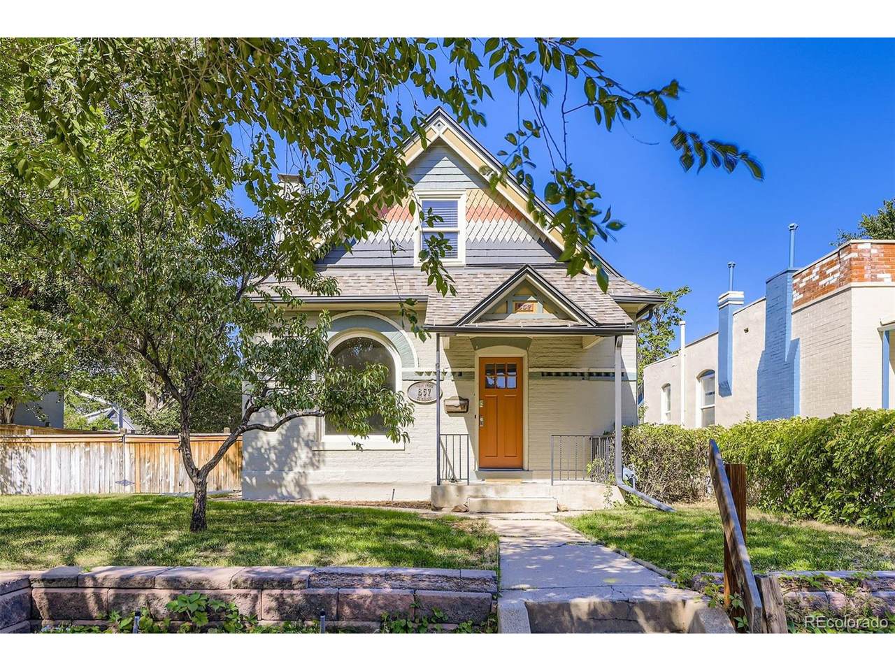 857 Grant St - Photo 1