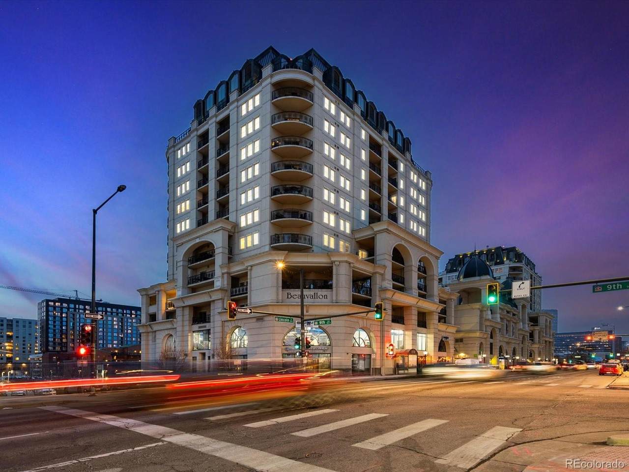 975 Lincoln St - Photo 1