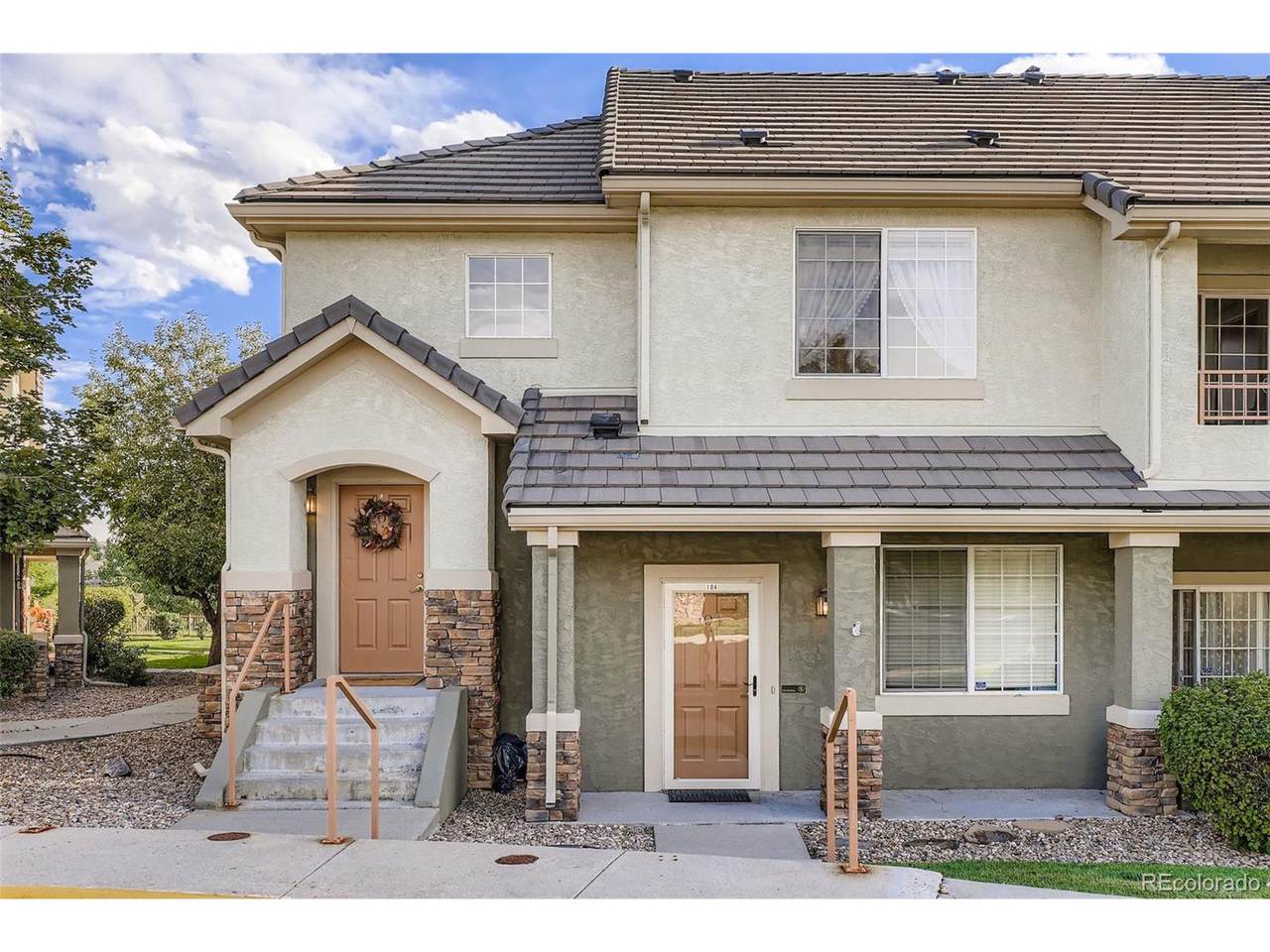 22560 Ontario Dr - Photo 1