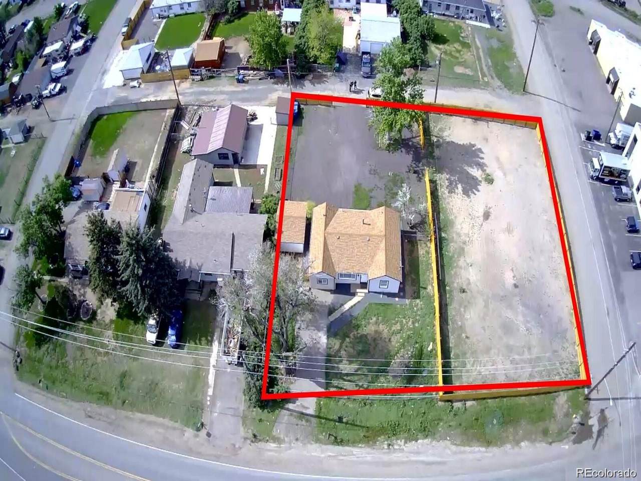 15360 44th Ave - Photo 1