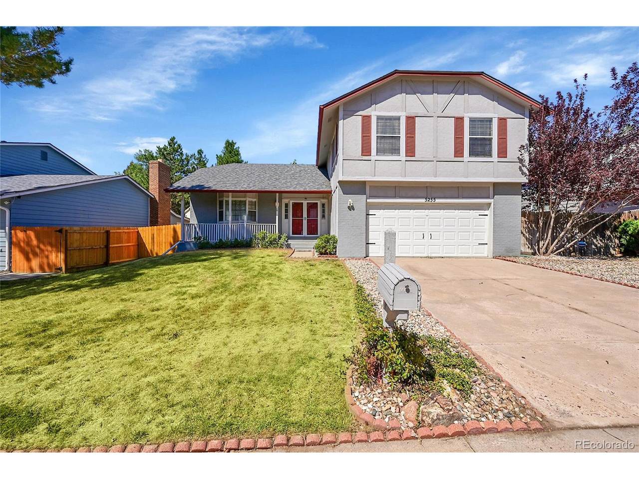 5255 Waco St - Photo 1