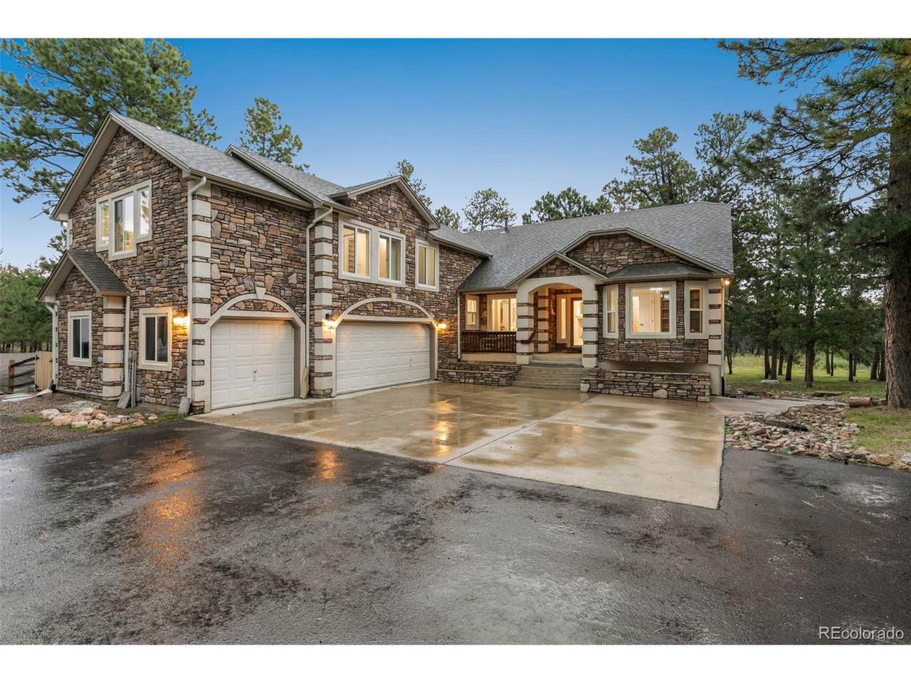 12683 Fulford Ct - Photo 1