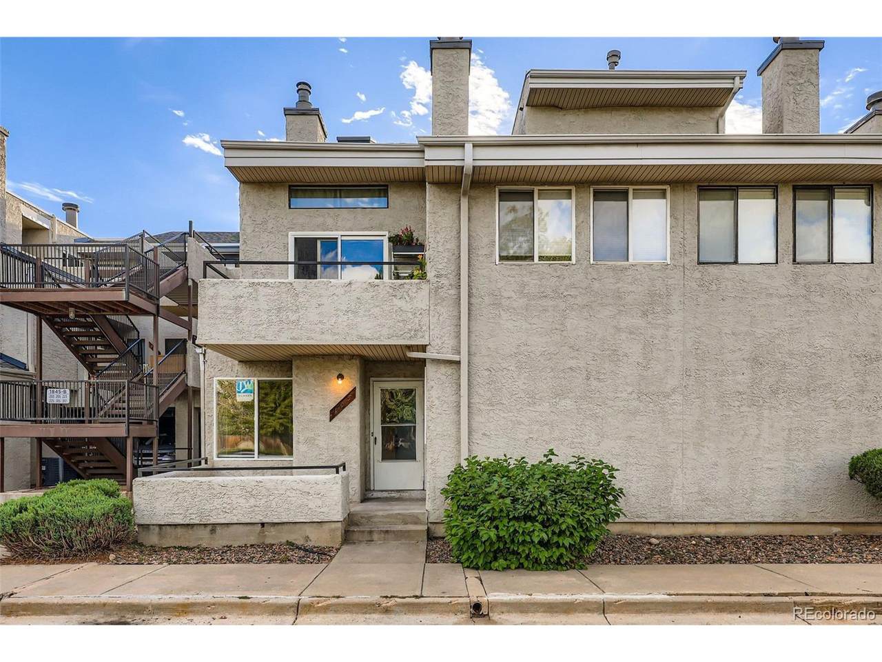 1845 Kendall St - Photo 1