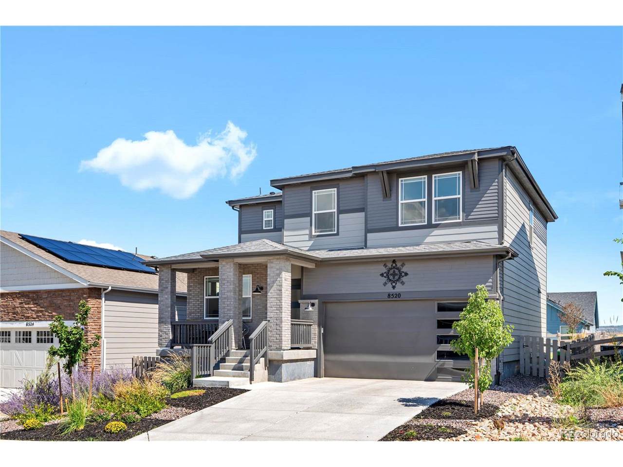 8520 Eckley St - Photo 1