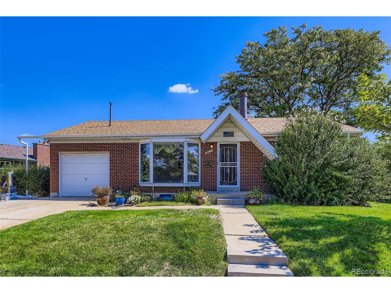 10674 Downing St - Photo 1