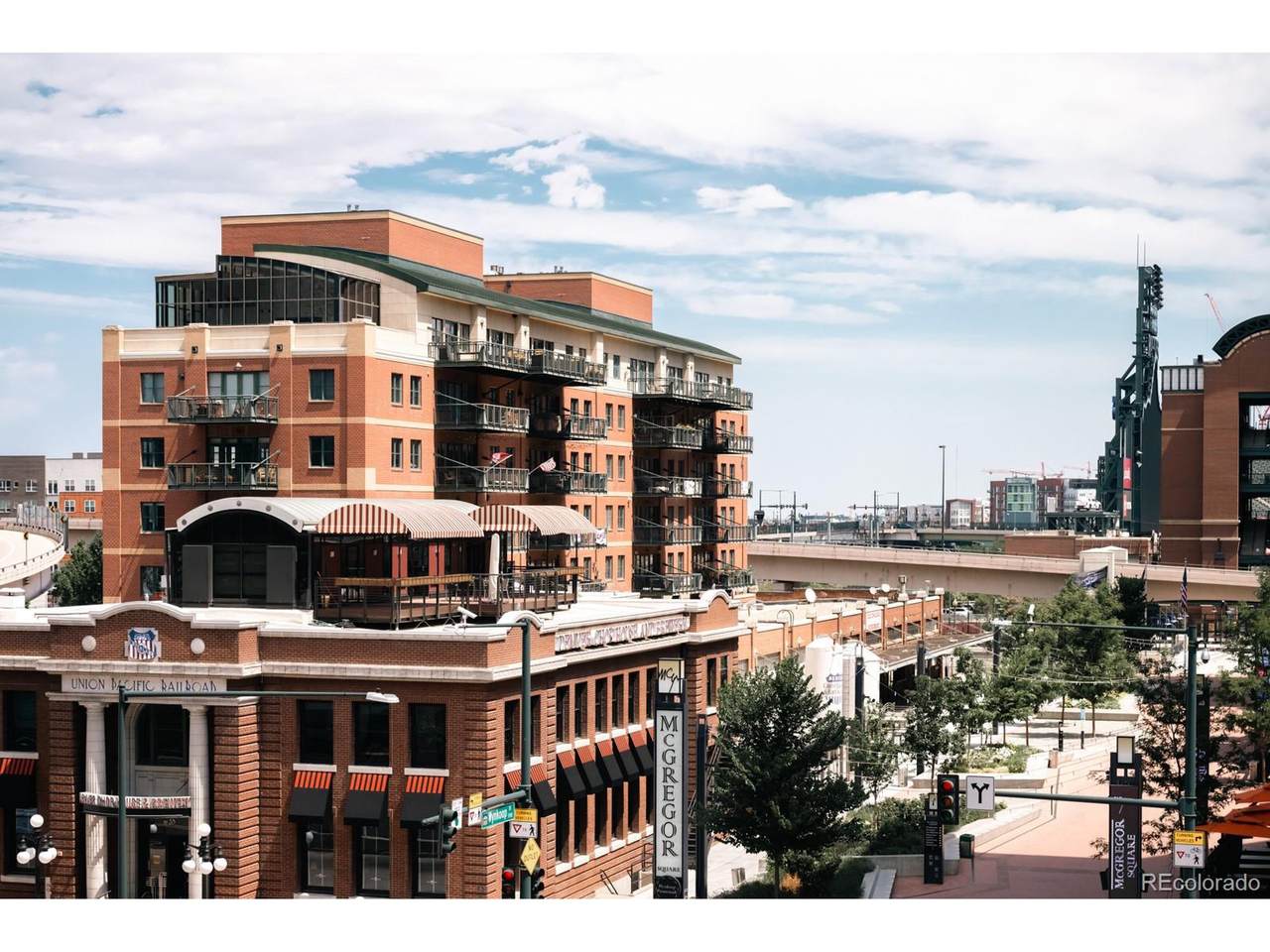 1735 19th St - Photo 1