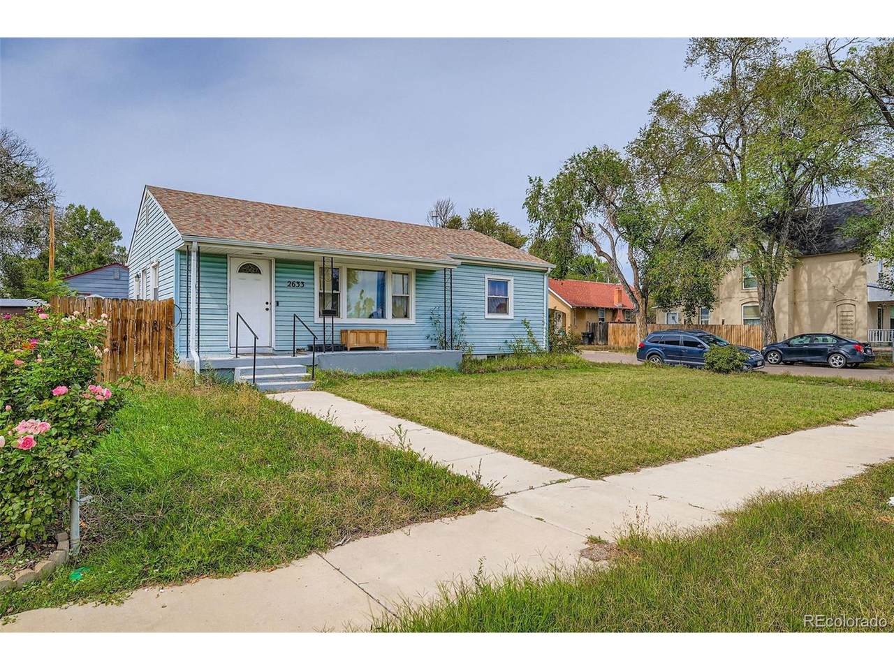 2633 Grand Ave - Photo 1