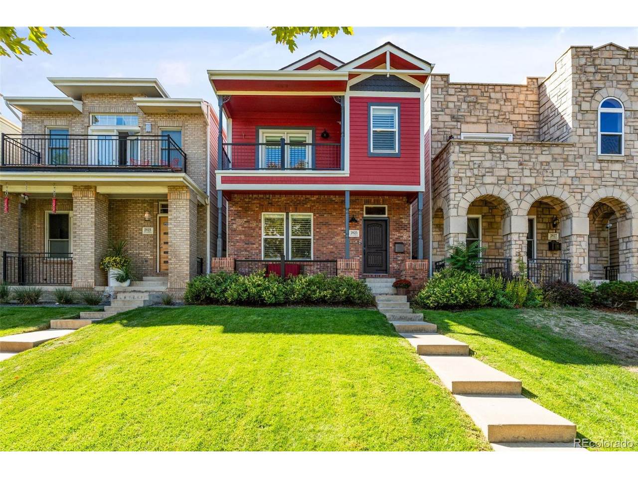 2825 Wyandot St - Photo 1