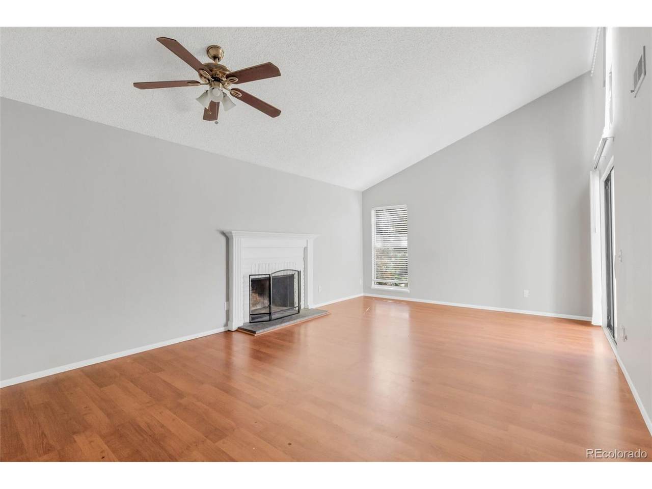 3868 Fraser St - Photo 1