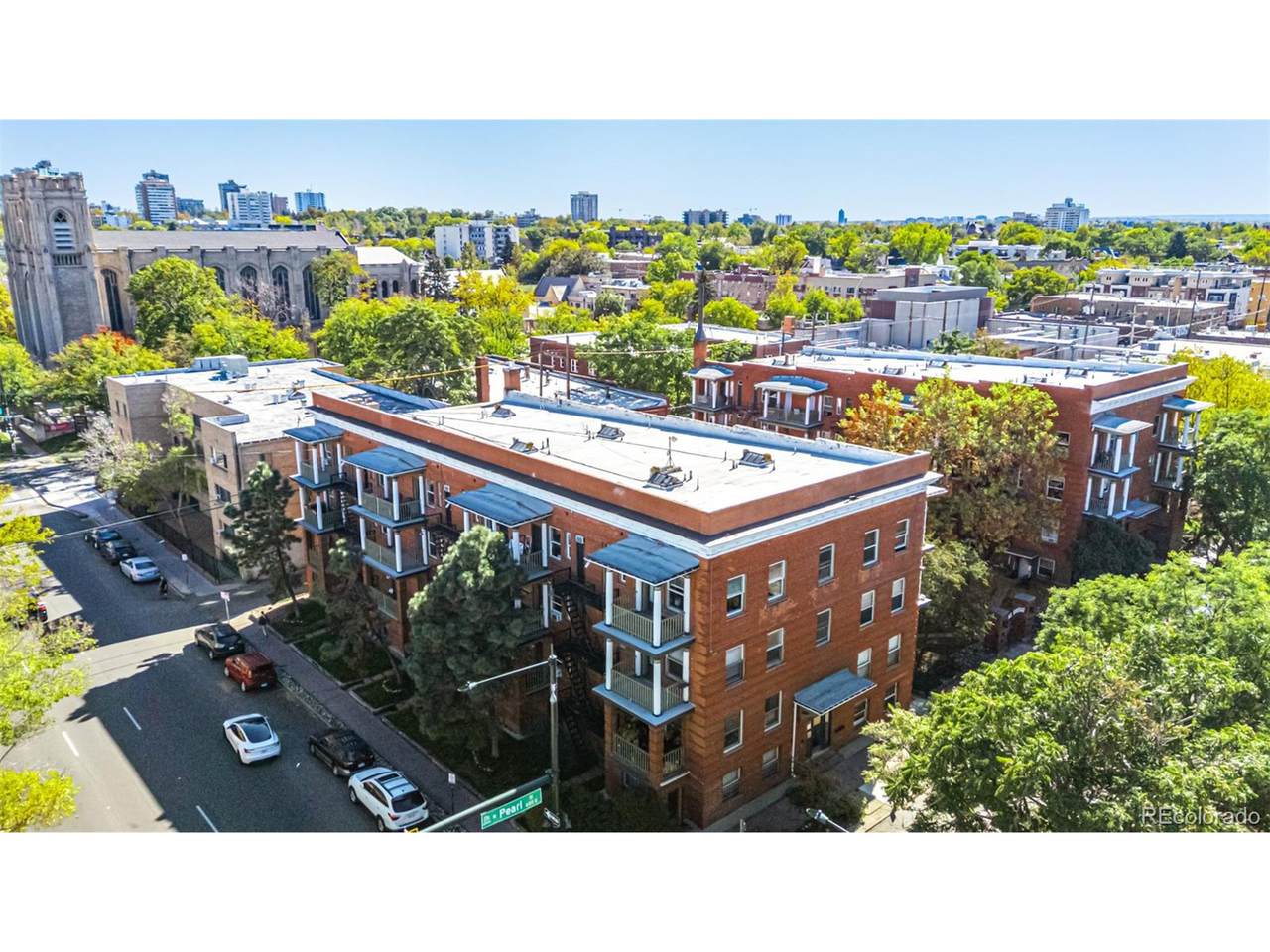 1376 Pearl St - Photo 1