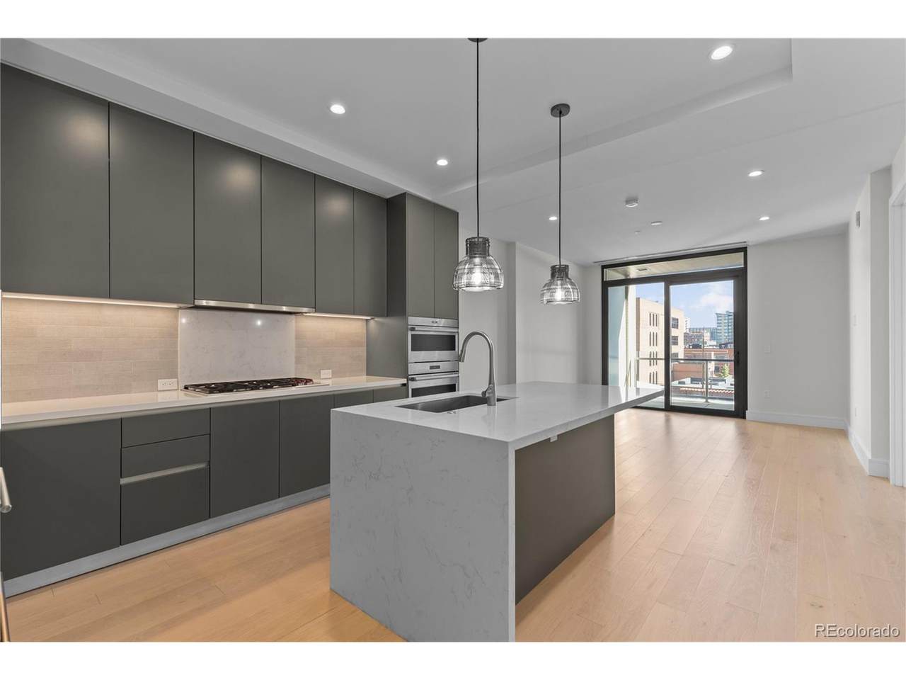 1901 Wazee St - Photo 1