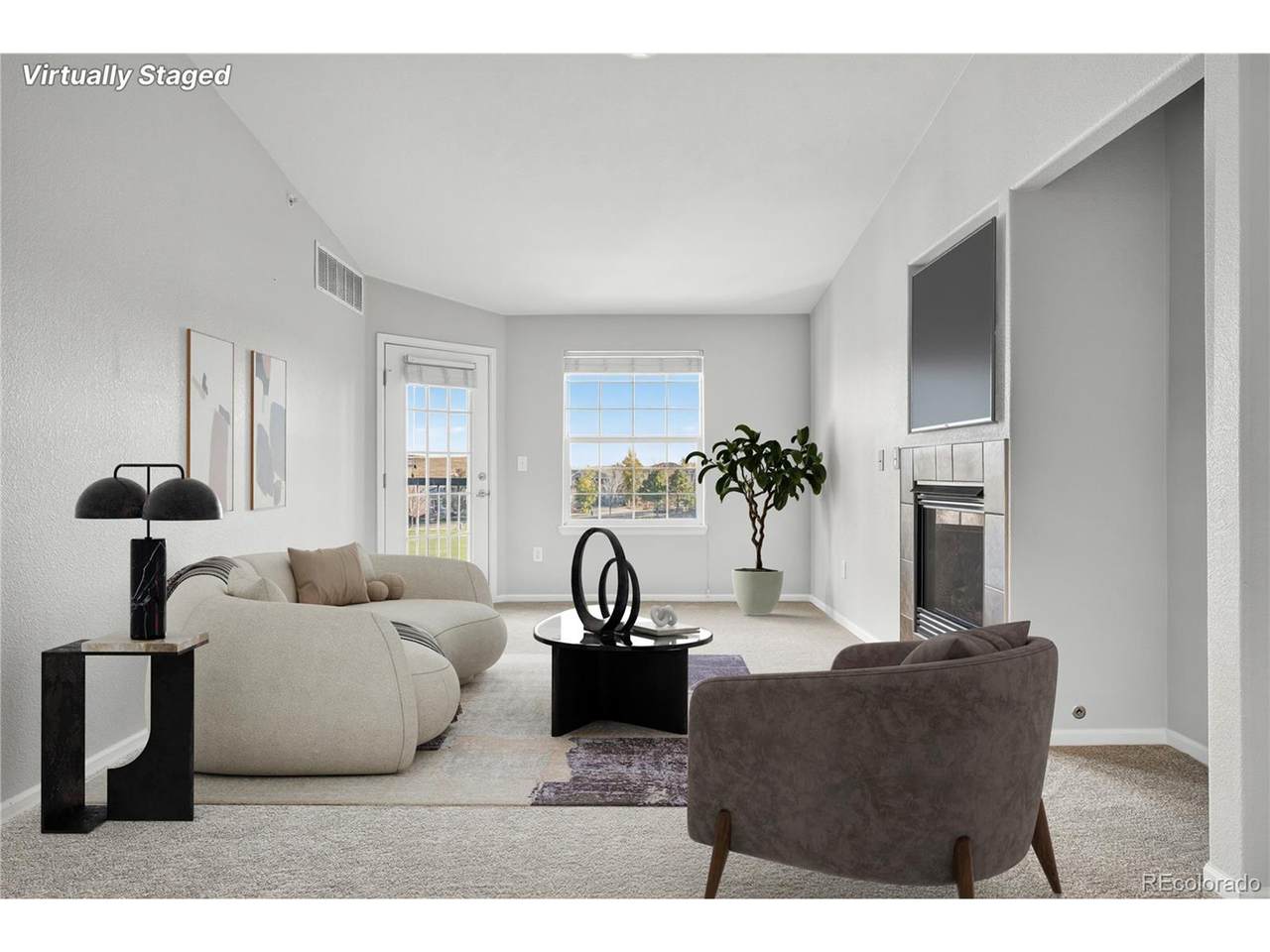 2985 Blue Sky Cir - Photo 1