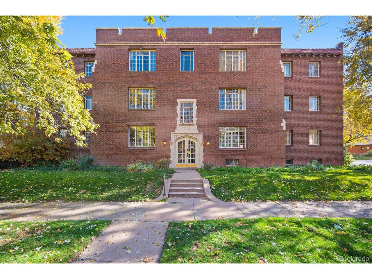 1410 Vine St - Photo 1