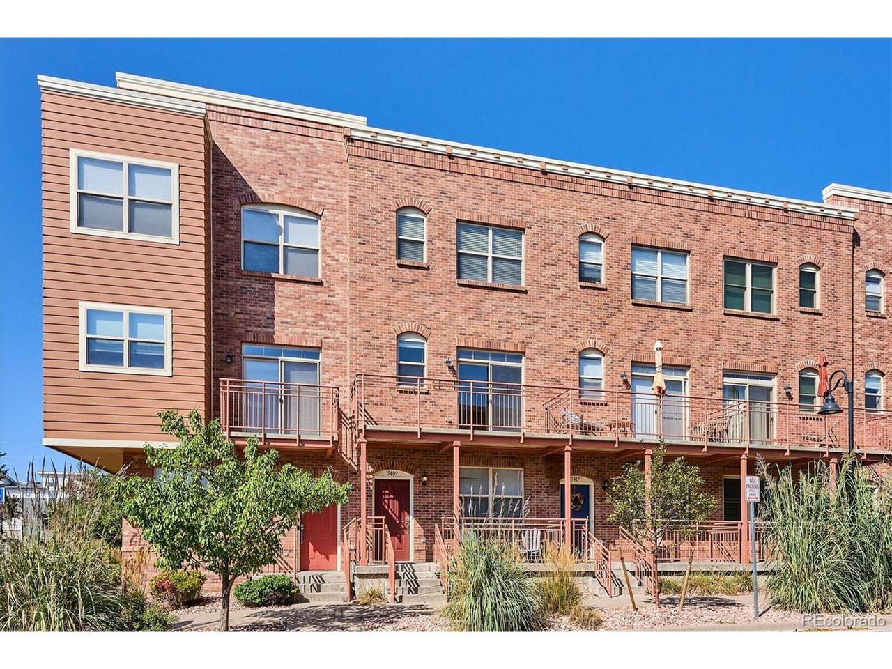 5409 Zephyr Ct - Photo 1