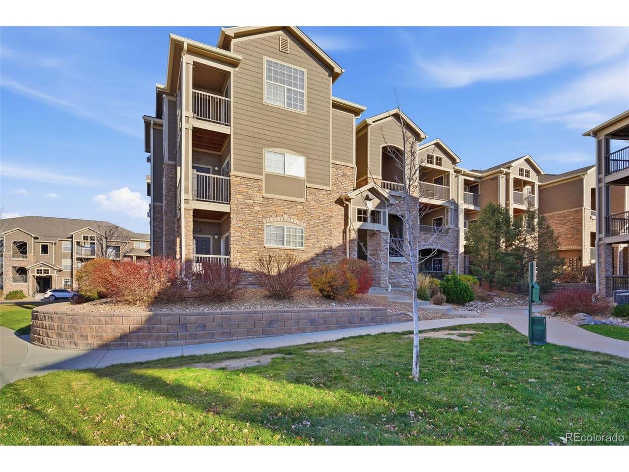2800 Blue Sky Cir - Photo 1