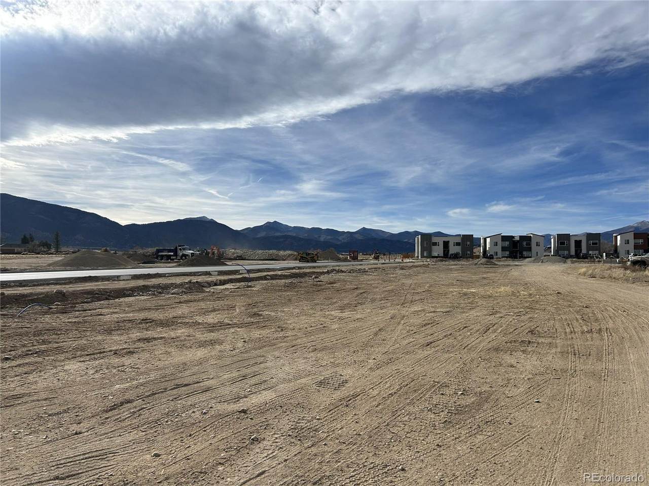 250 Tenderfoot Rd - Photo 1