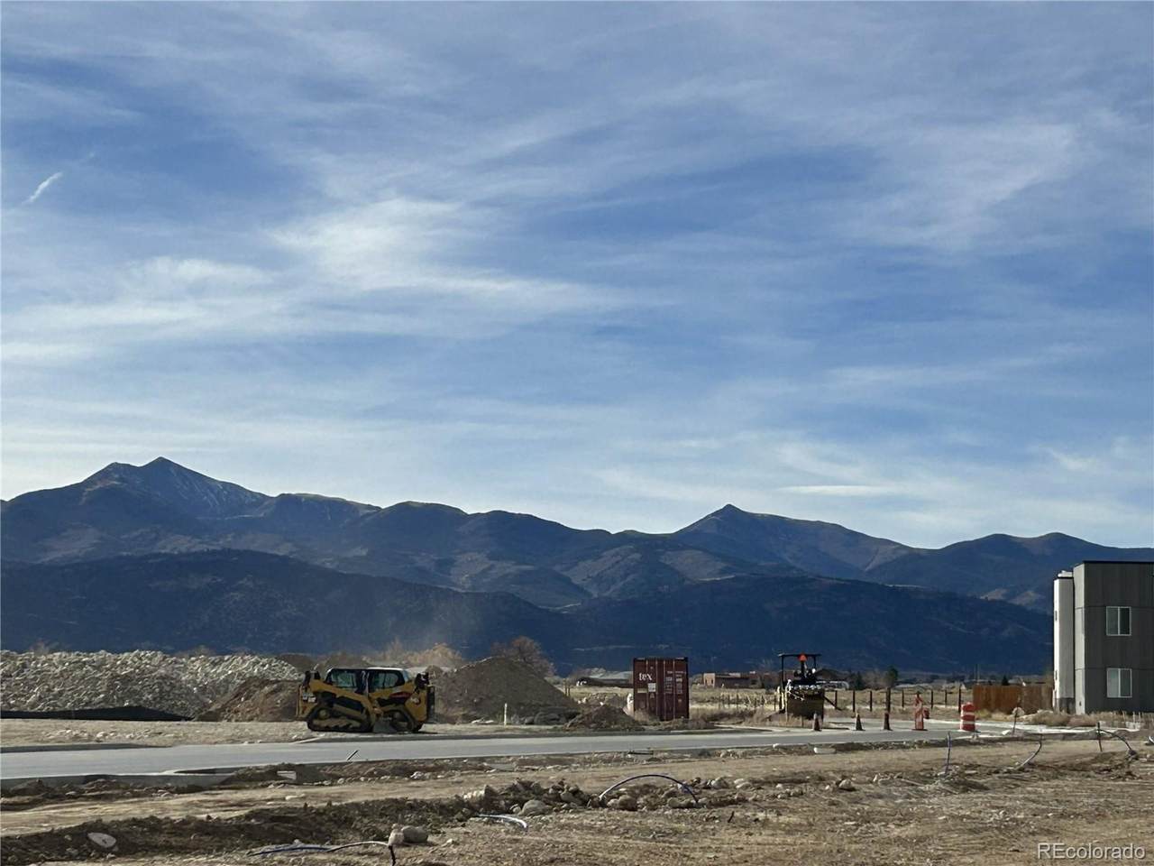 242 Tenderfoot Rd - Photo 1