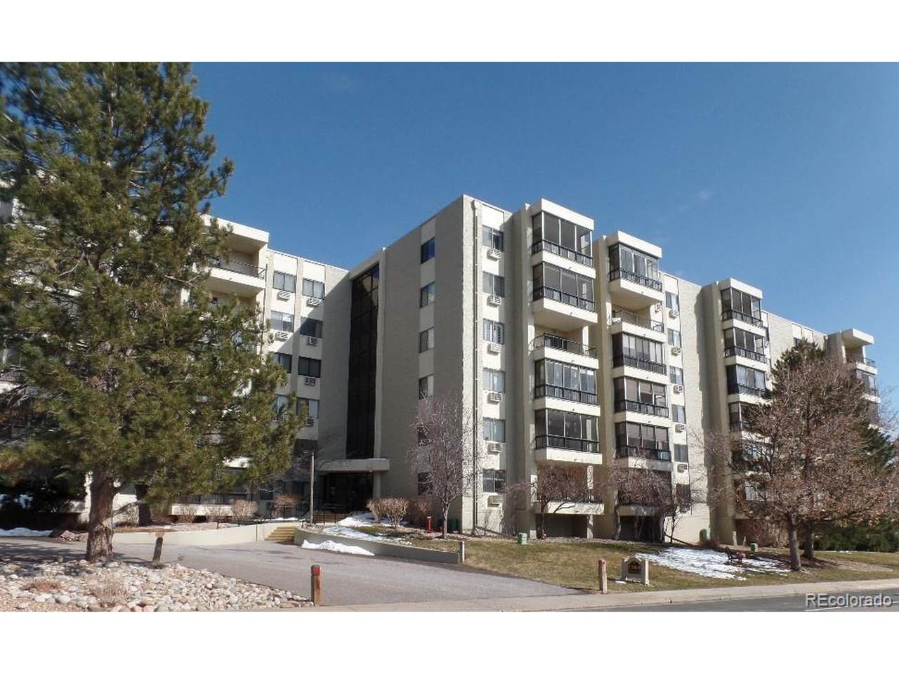 13800 Marina Dr - Photo 1