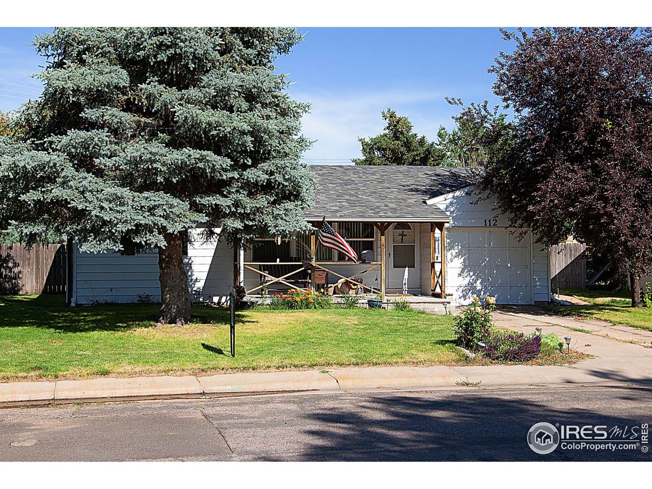 112 Delaware Dr - Photo 1