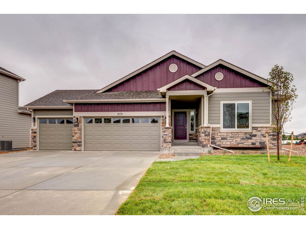 5591 Vona Dr - Photo 1