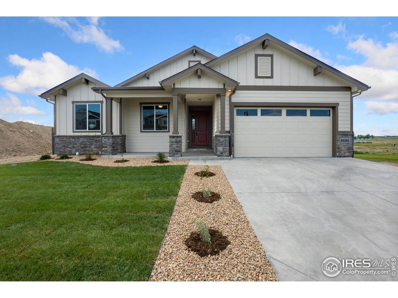 6686 Stone Point Dr - Photo 1