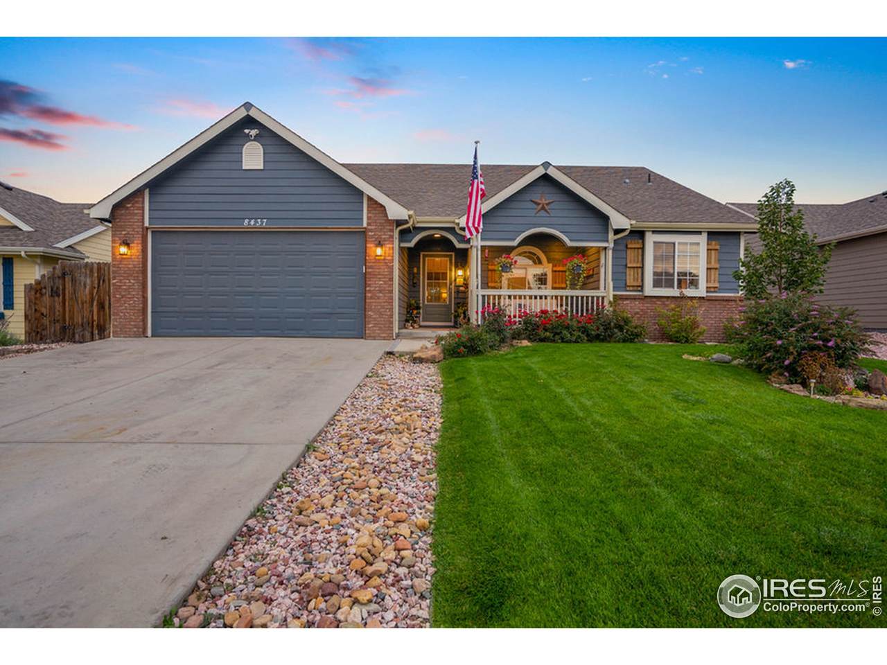 8437 Sonata Ln - Photo 1