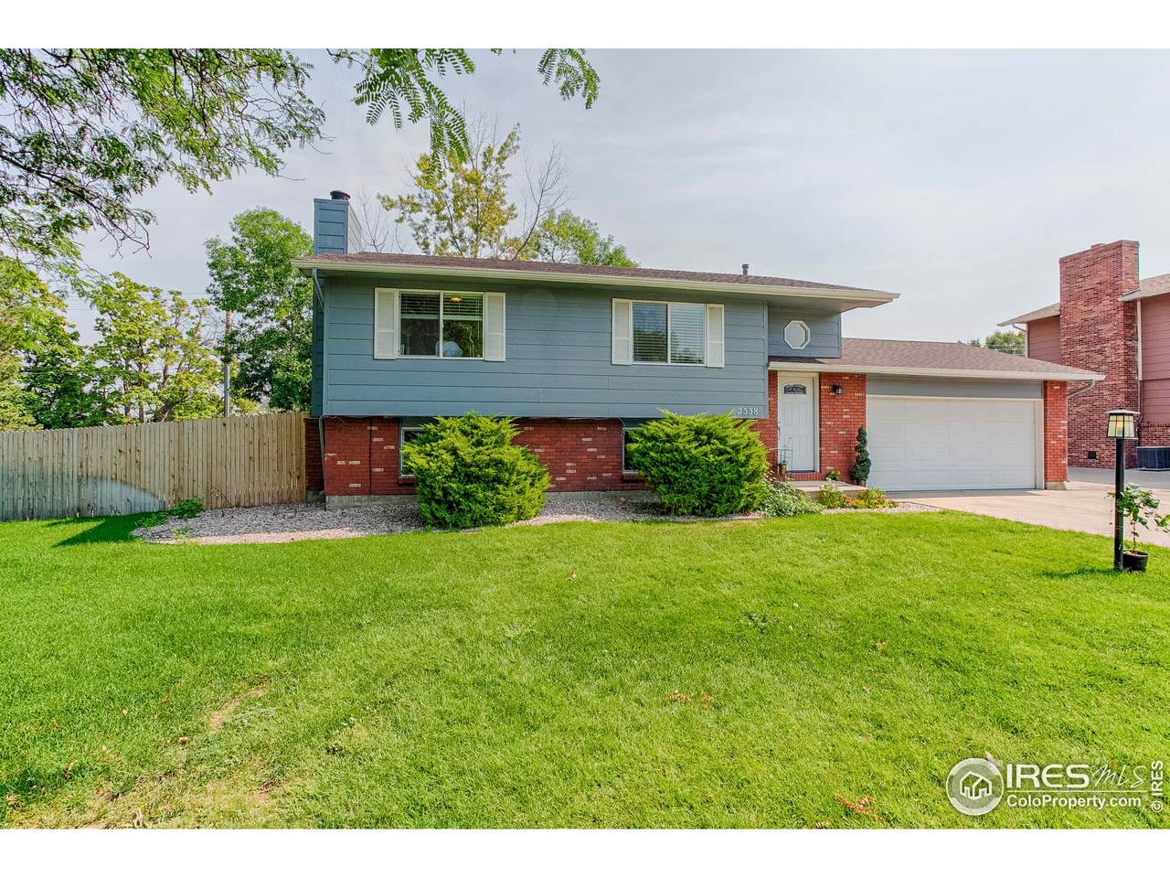 2538 Tupelo Dr - Photo 1