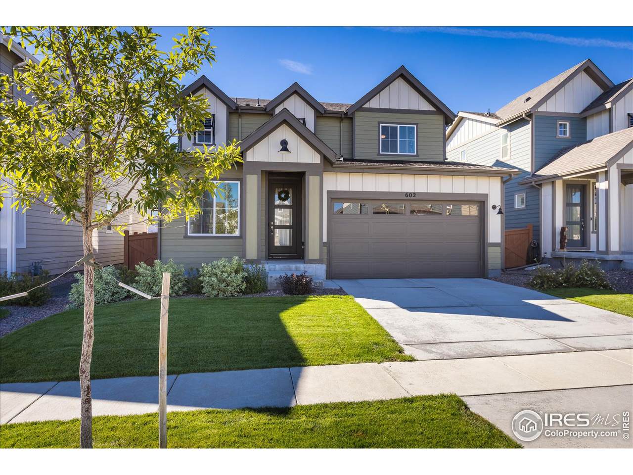 602 173rd Ave - Photo 1