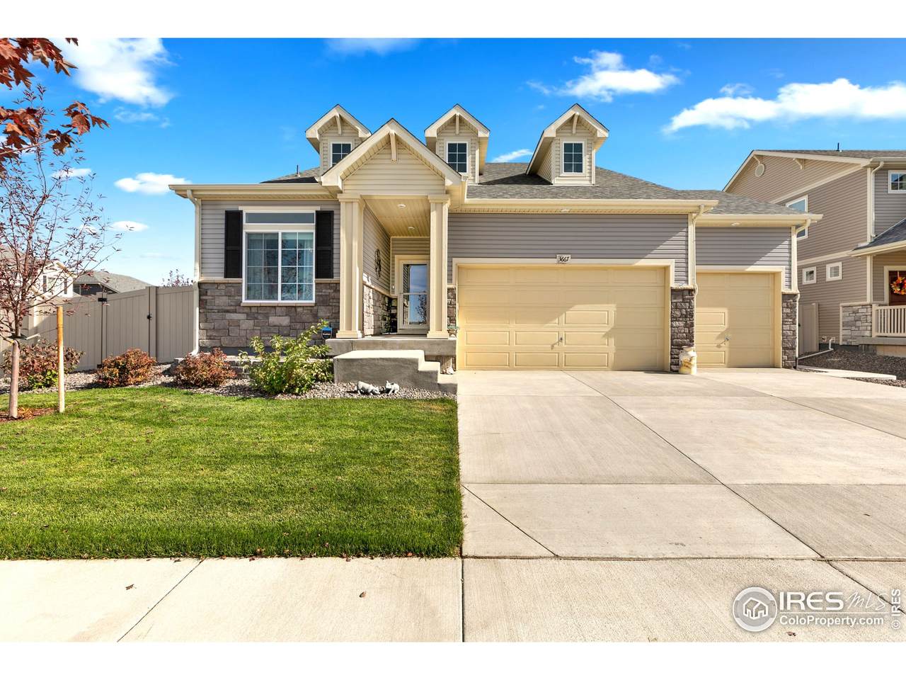 3667 Barkwood Dr - Photo 1