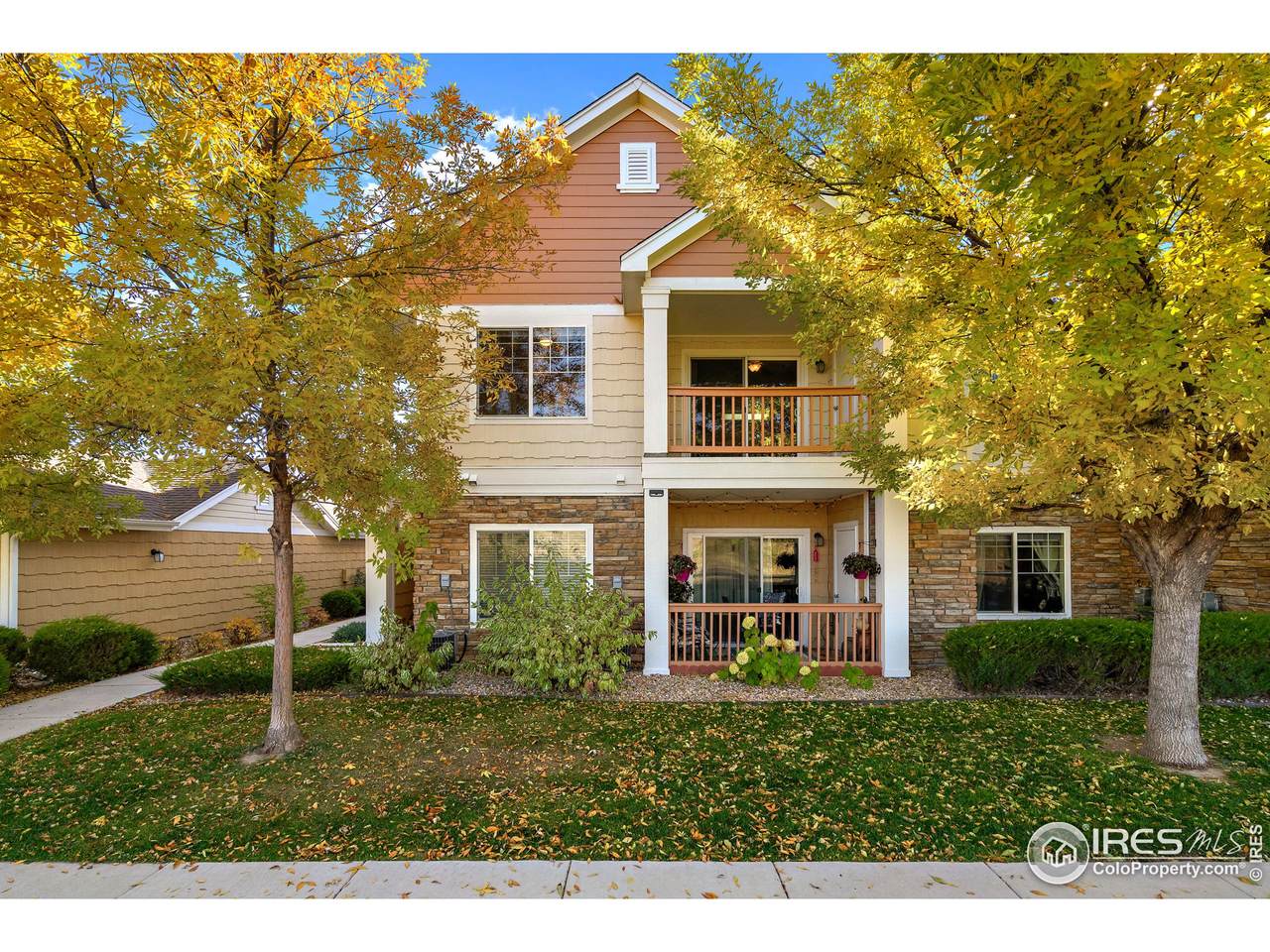 4685 Hahns Peak Dr - Photo 1
