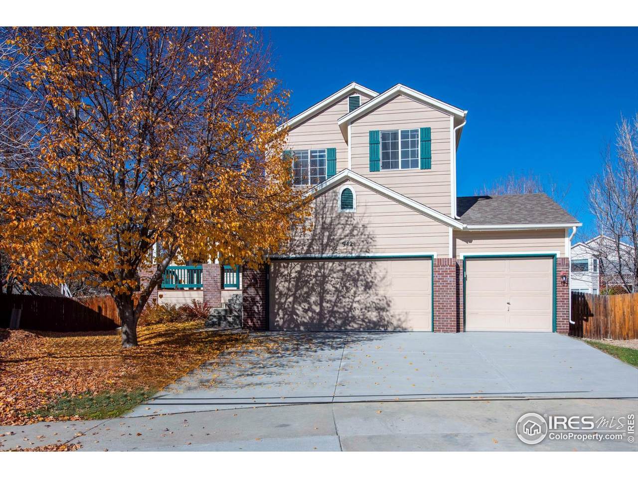 942 Bean Ct - Photo 1