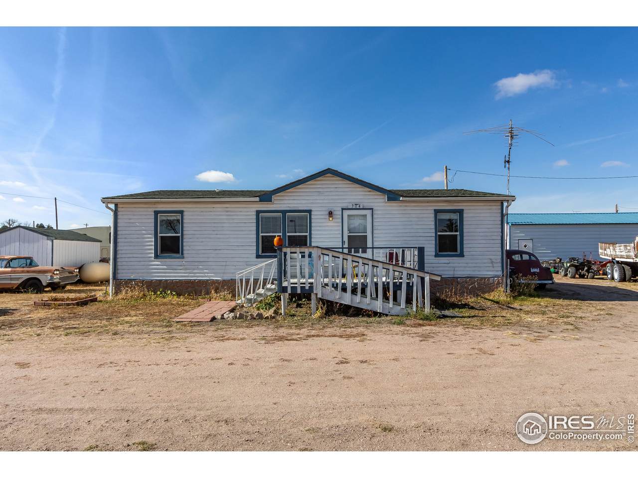 304 Logan St - Photo 1