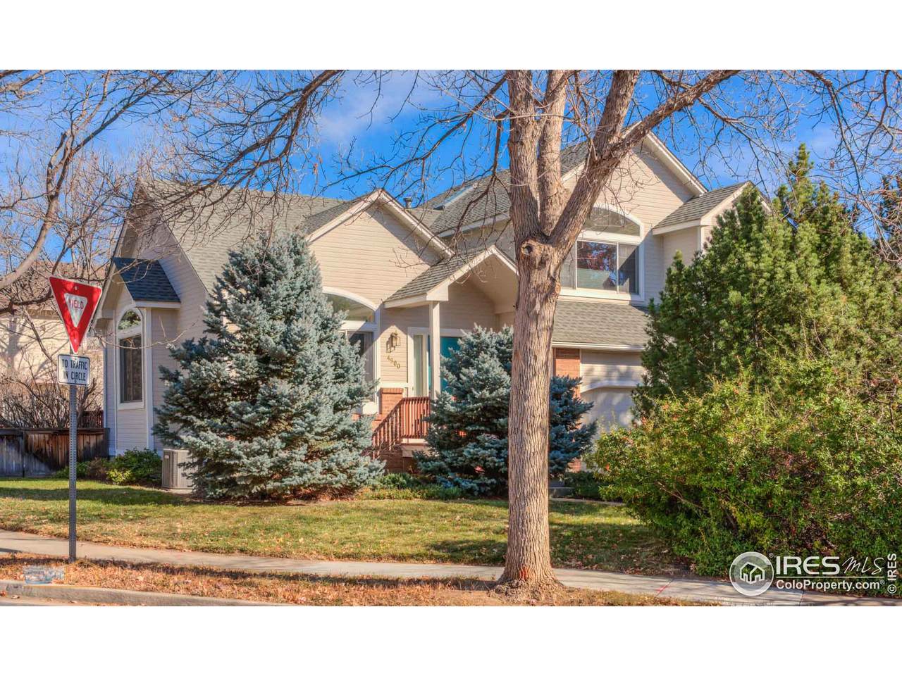4900 Franklin Dr - Photo 1